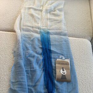 Studio S Blue scarf 6 ways to wear